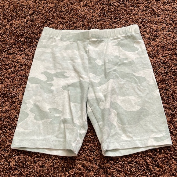 Girls shorts - Picture 3 of 6